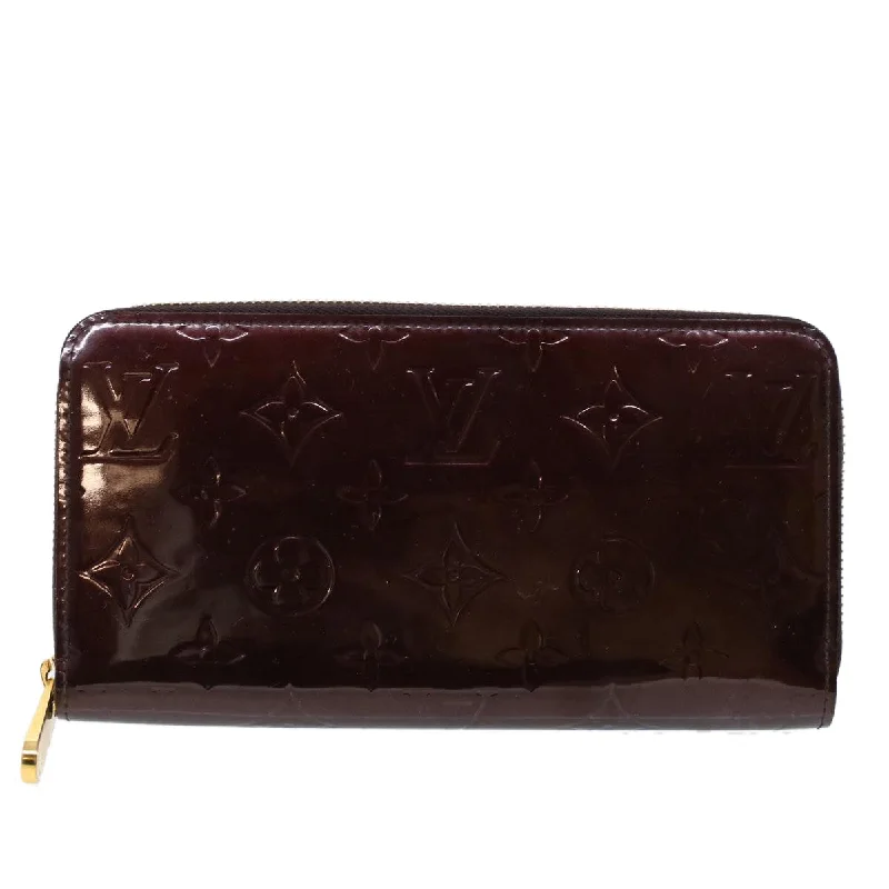 Wallets with odd textures-Louis Vuitton Portefeuille Zippy  Patent Leather Wallet  (Pre-Owned)