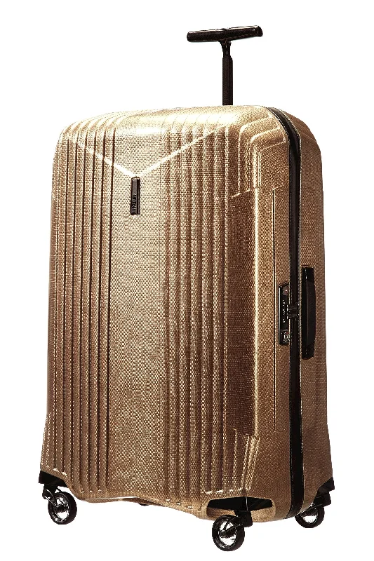 suitcase for tech-savvy travelers-Hartmann 7r Medium Journey Spinner, Rose Gold